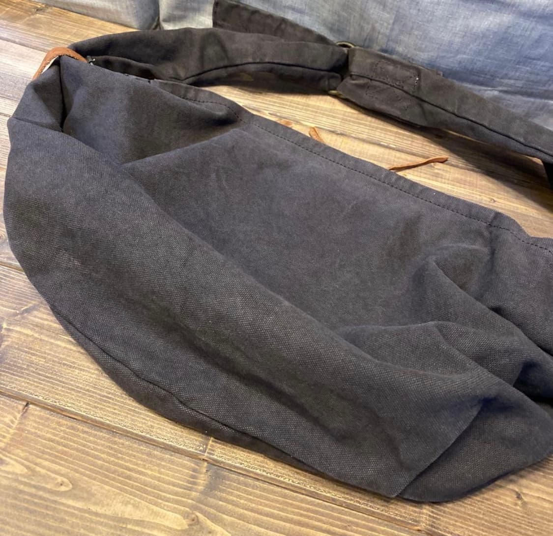 캐피탈 No.6 캔버스 스너프킨 스몰백 블랙 상품이미지4