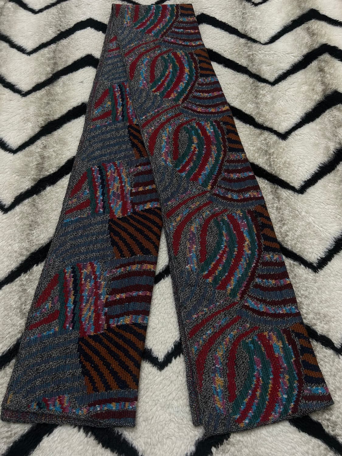 미쏘니 패턴 니트 롱 머플러 상품이미지3