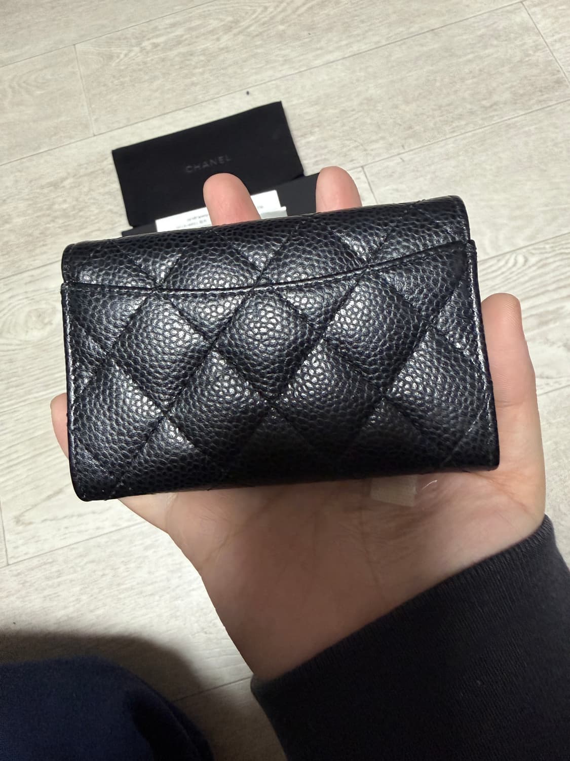 샤넬클래식 똑딱이 카드지갑 은장  상품이미지2