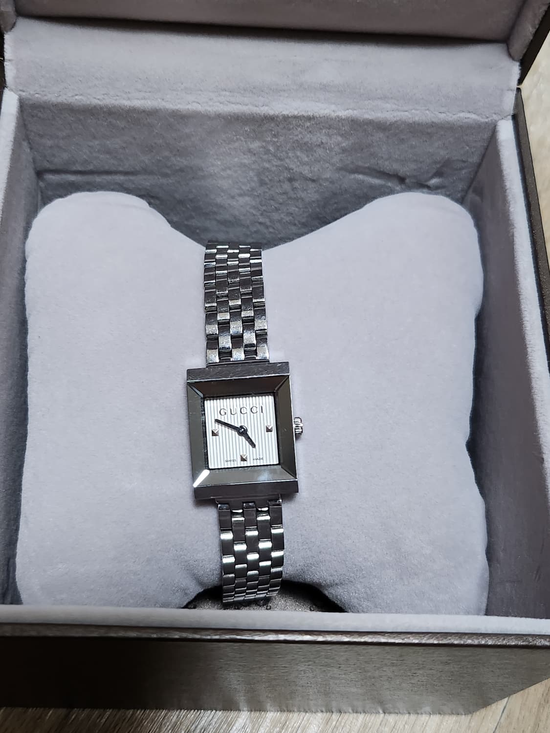 구찌 여성 메탈 시계 상품이미지1