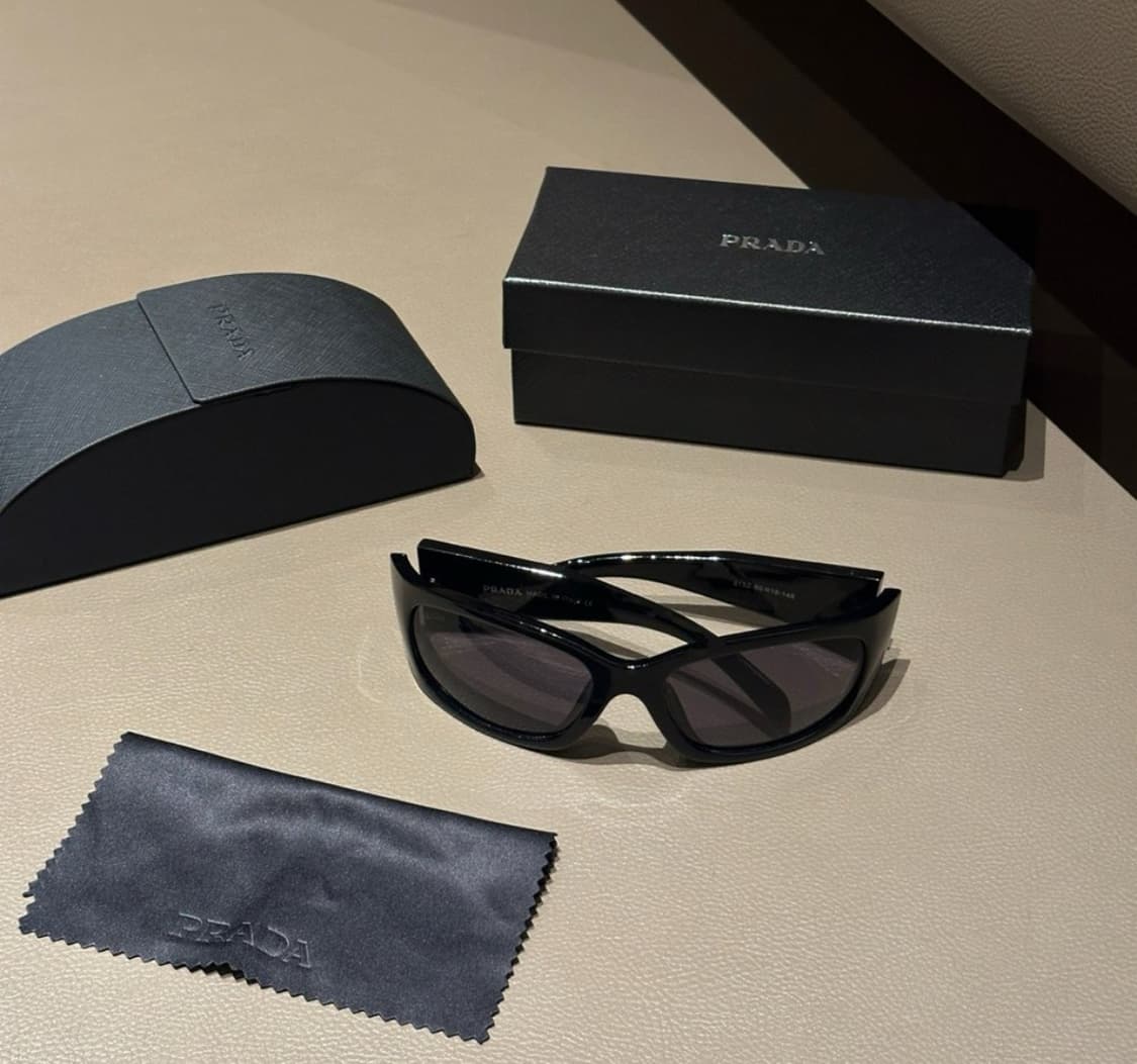 프라다 선글라스 상품이미지1
