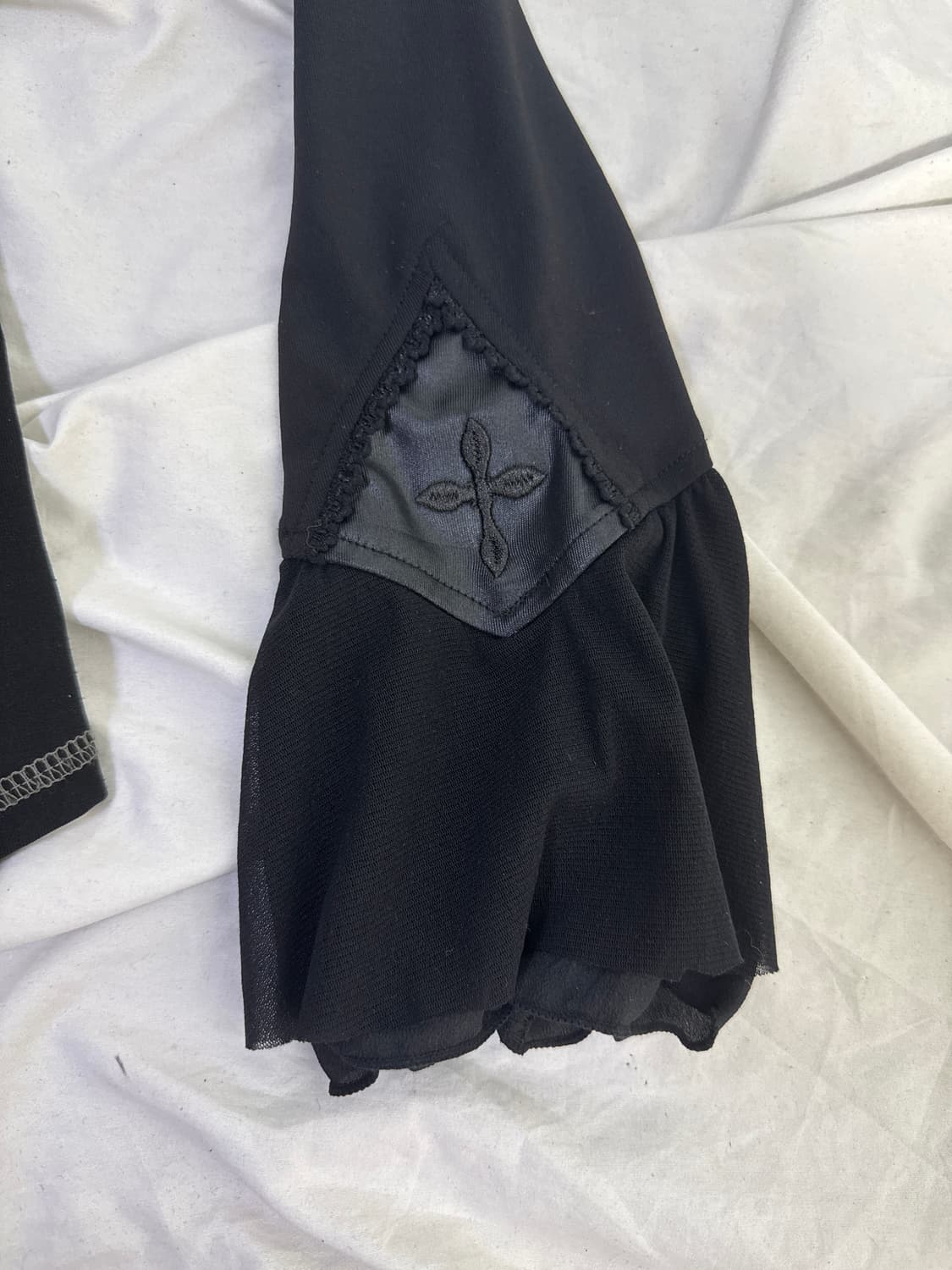 Ozz croce 레이스업 고딕 롱슬리브 탑  상품이미지10