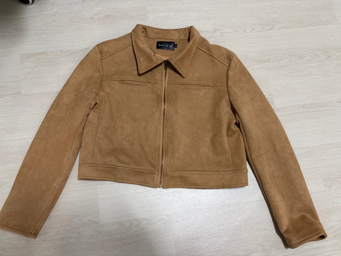 스웨이드 크롭 트임 자켓 브라운 카멜 상품이미지1