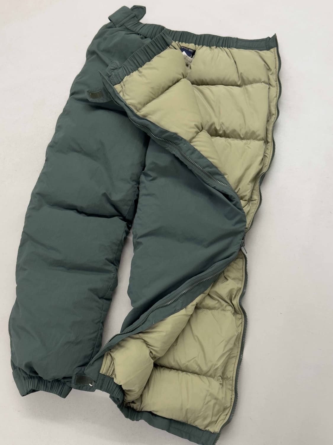 90‘s 몽벨 다운 파카 셋업 상품이미지8