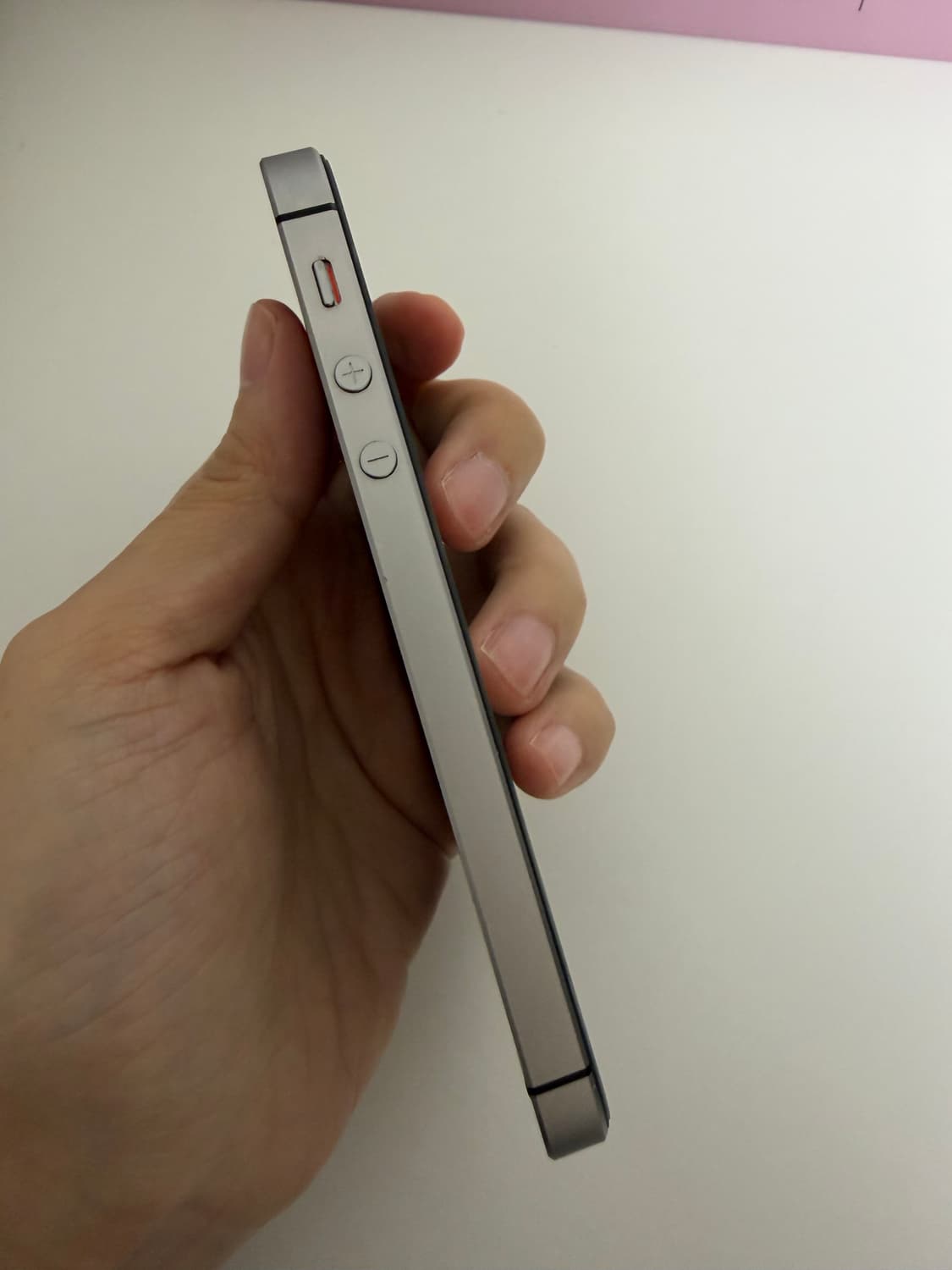 아이폰 SE 1세대 스페이스 그레이 (배터리 100%) 최상급 상품이미지4