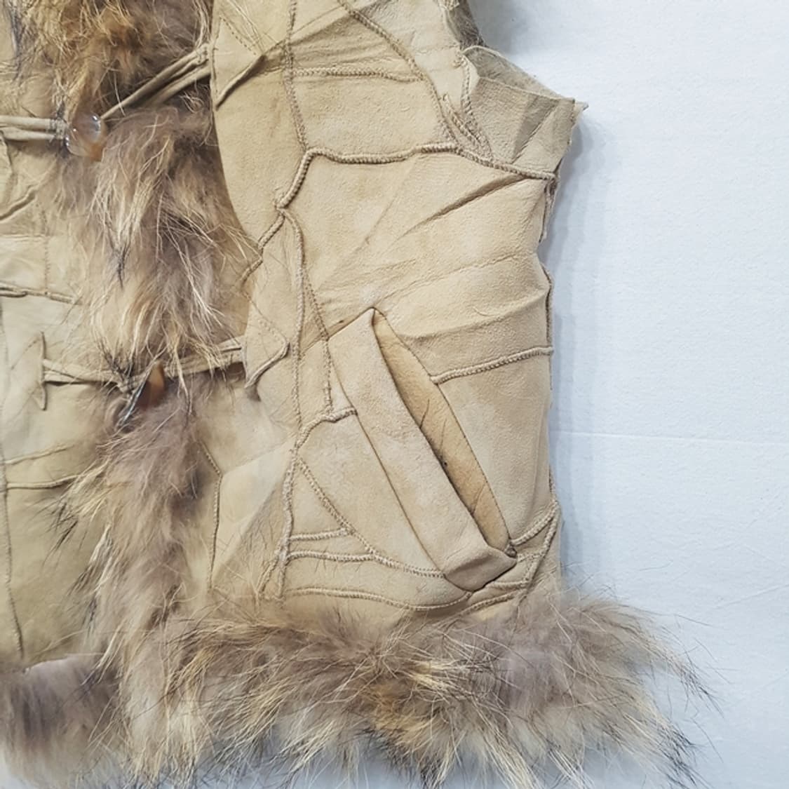 Ji. maxx 무스탕 라쿤 퍼 후드 조끼 상품이미지3