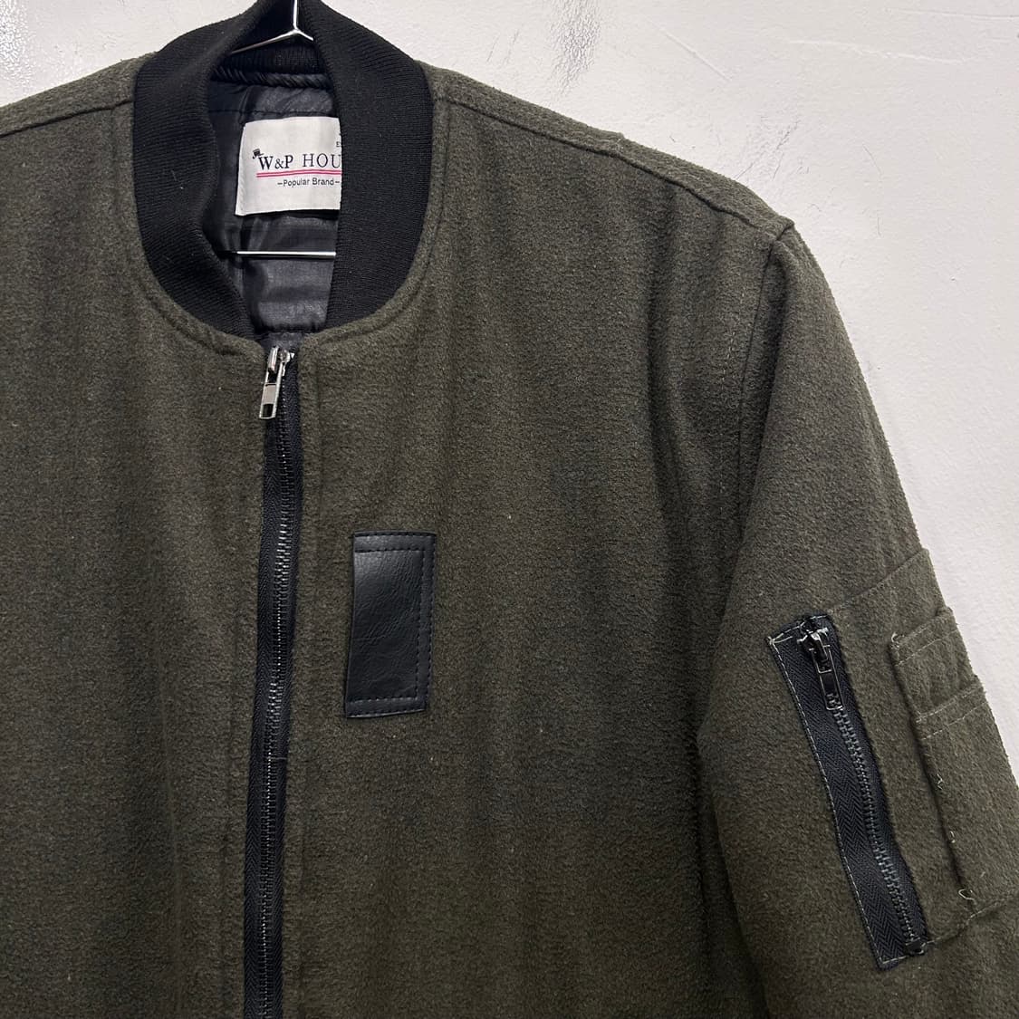 W&P HOUSE 이너퀼팅 울 크롭 봄버자켓 상품이미지1