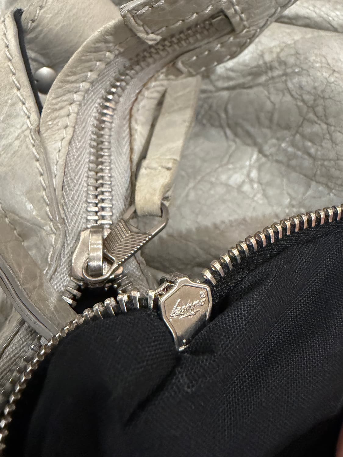 발렌시아가 모터 크로스백 상품이미지7