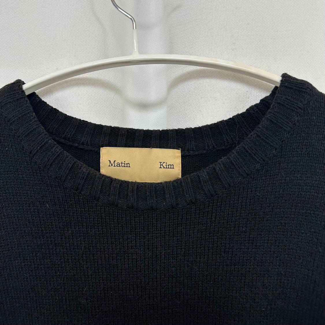 마뗑킴 남자 루즈핏 니트티 검정 FREE EIW 상품이미지5