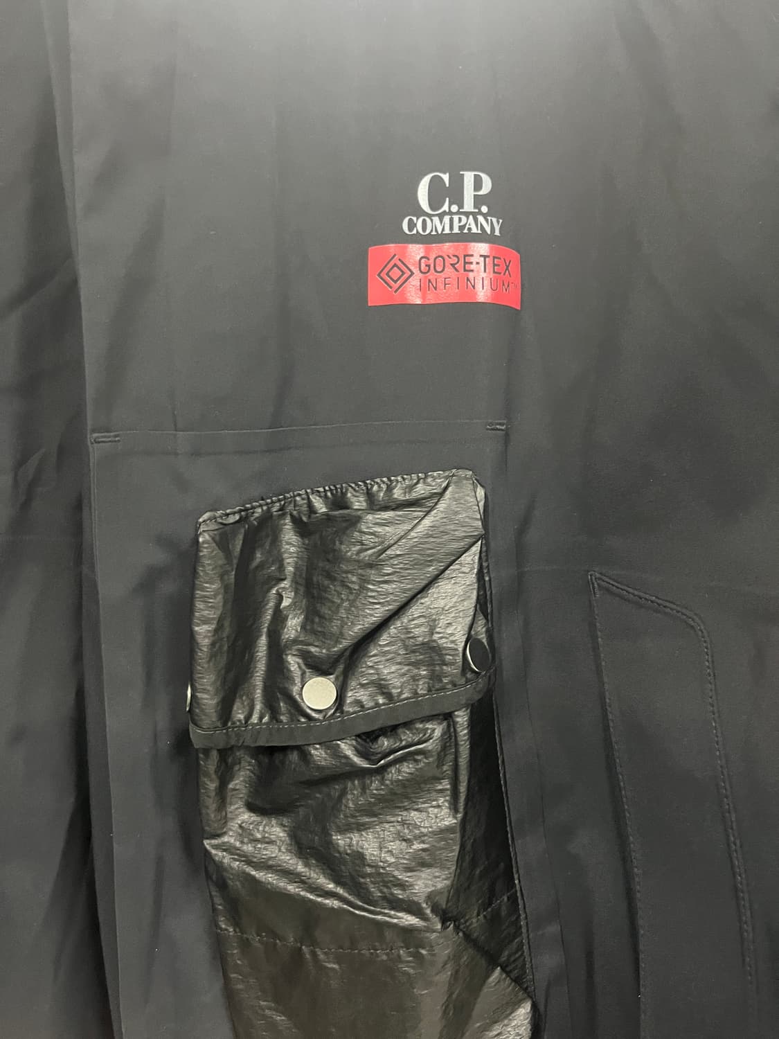 CP 컴퍼니 고어텍스 고글 다운 파카 50 상품이미지7