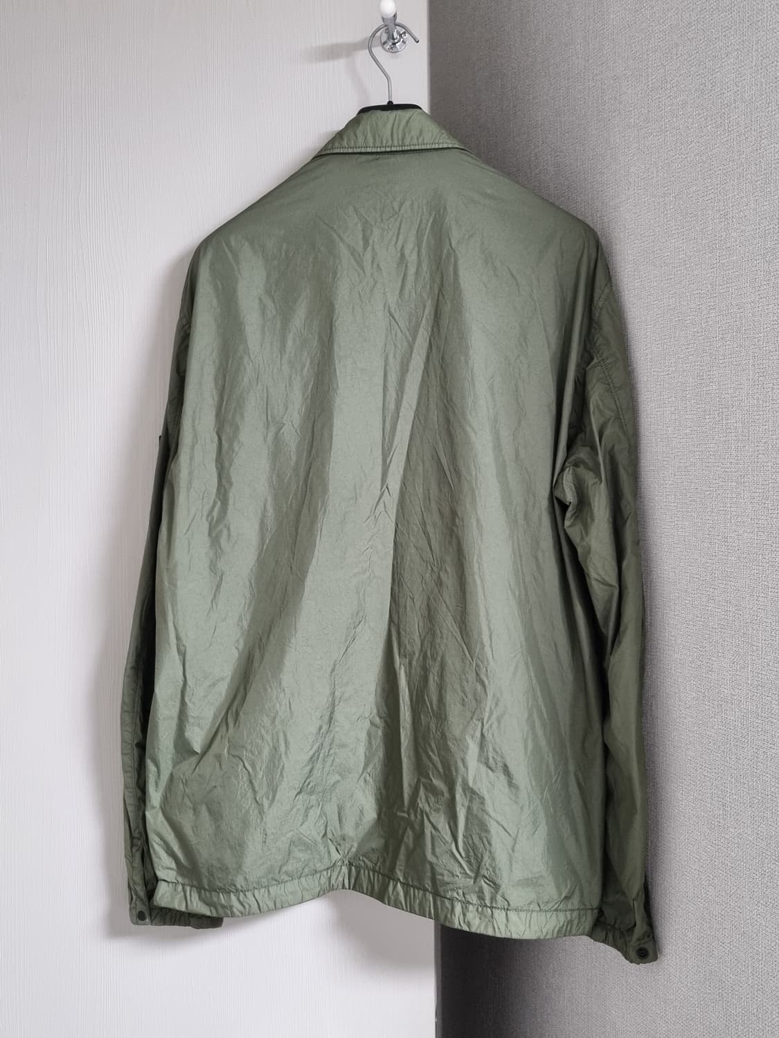 스톤아일랜드 크링클랩스 오버셔츠 상품이미지2