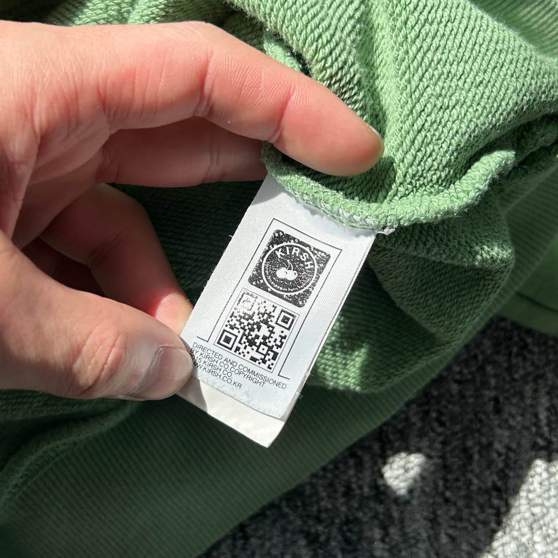 키르시 빅 체리 그린 맨투맨 상품이미지10