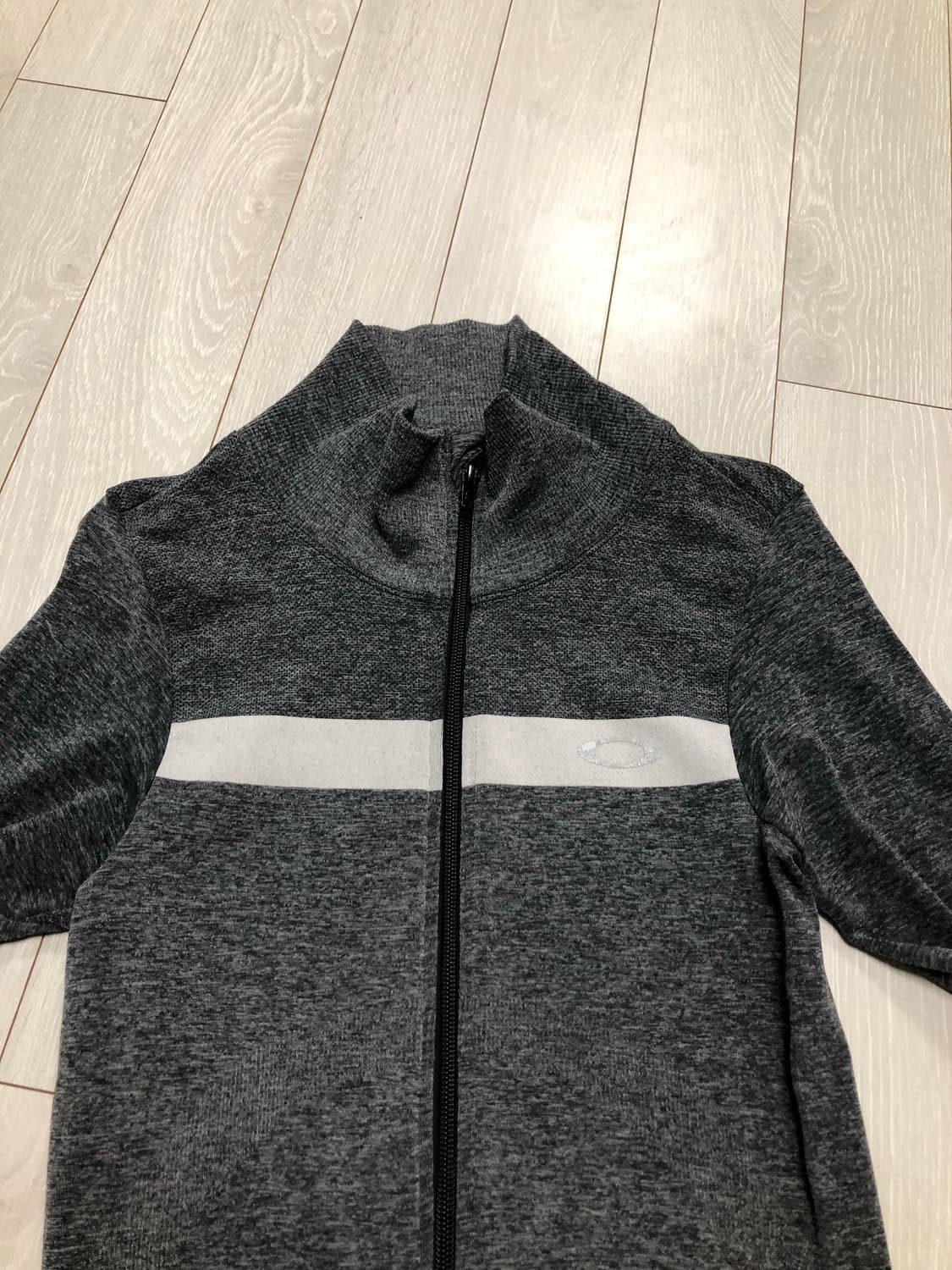 정품.Oakley 오클리 딱붙 워머 집업(44-55추천) 상품이미지8