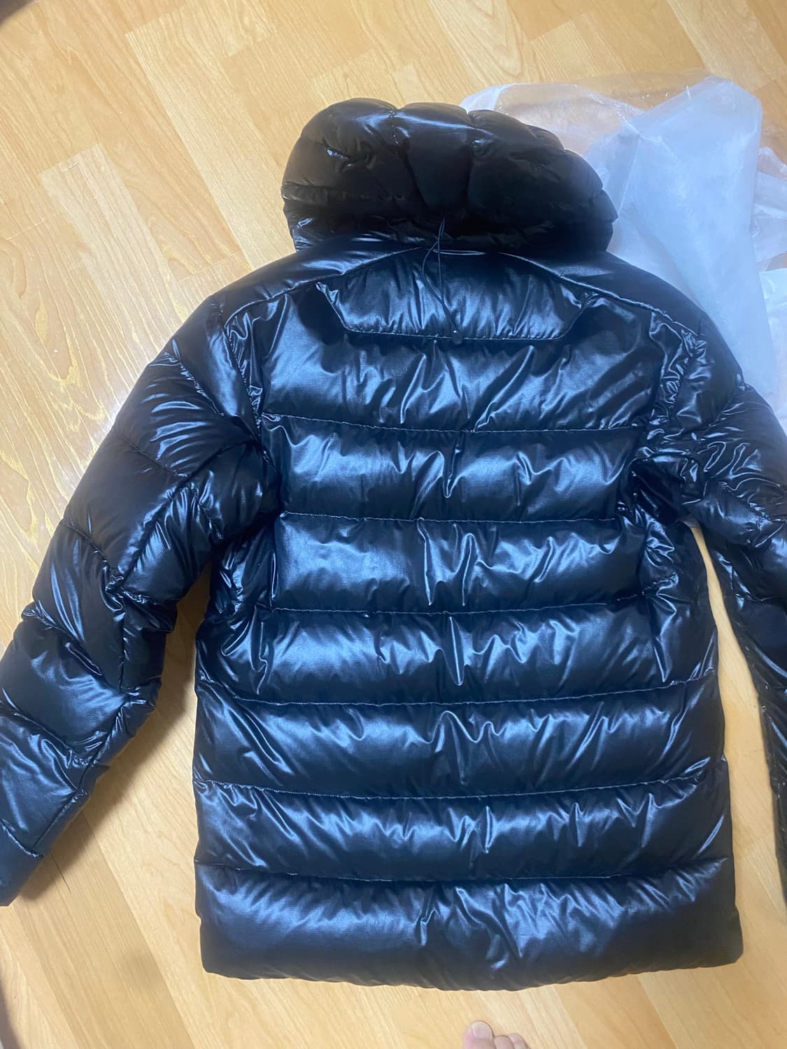 아크테릭스 새륨sv 블랙유광후디 s새상품(100-105) 상품이미지8