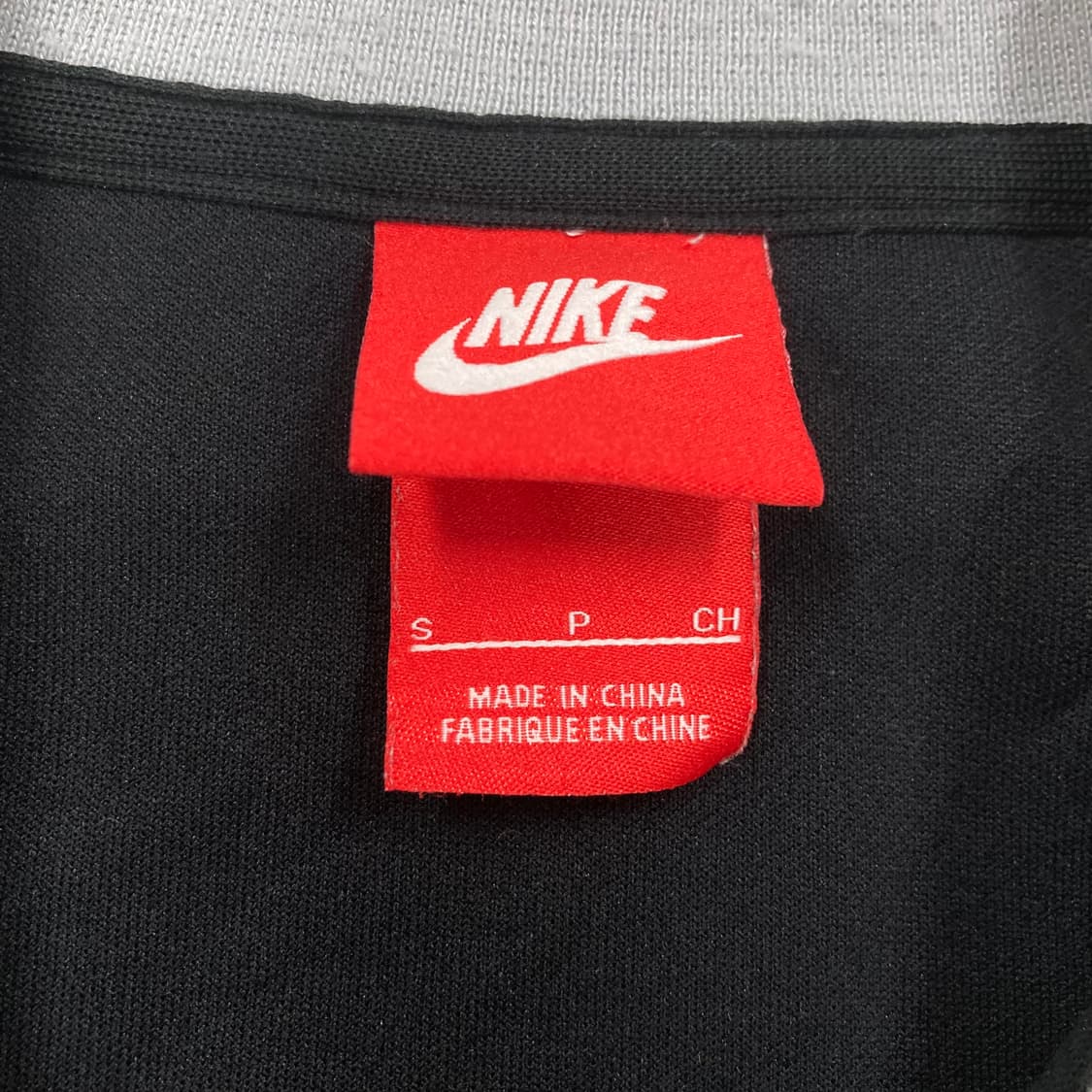 나이키 퓨추라 스몰 로고 네이비 코튼 트랙탑 상품이미지3