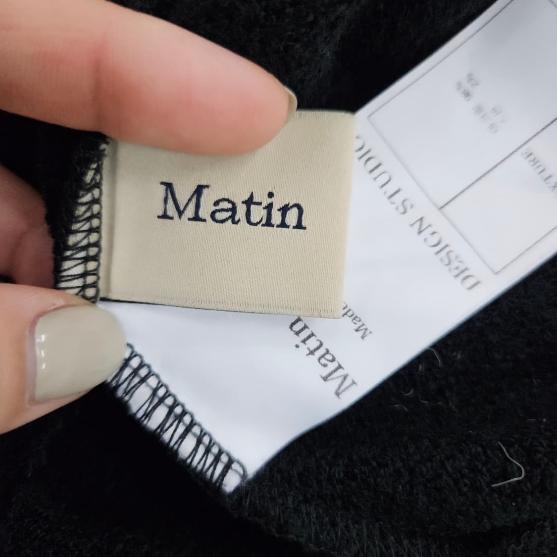 [실측확인] 신형 마뗑킴 여성 스티치 니트 탑 1104JM2 상품이미지7