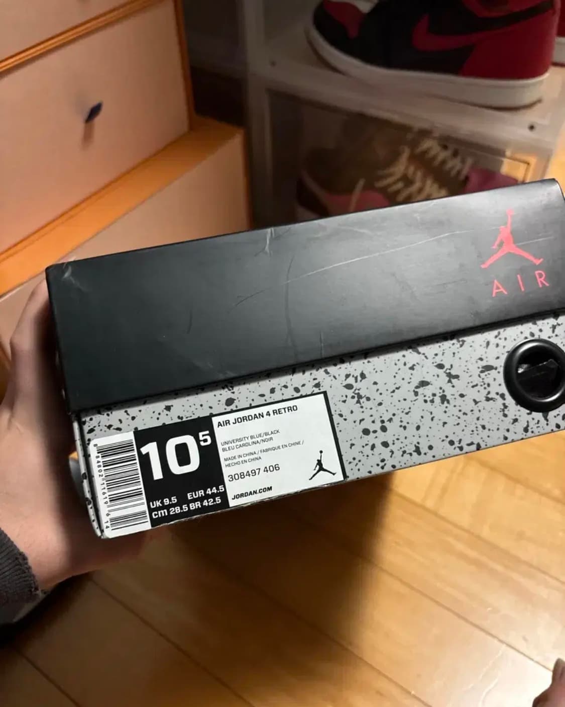 트래비스 스캇 조던 4 285 상품이미지8