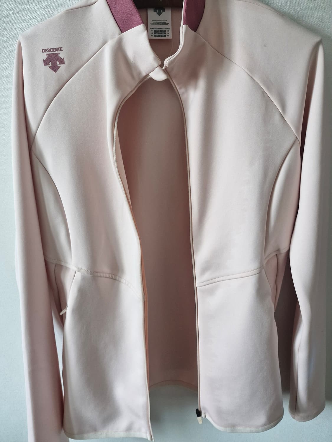 데상트 핑크 집업자켓 90 상품이미지1