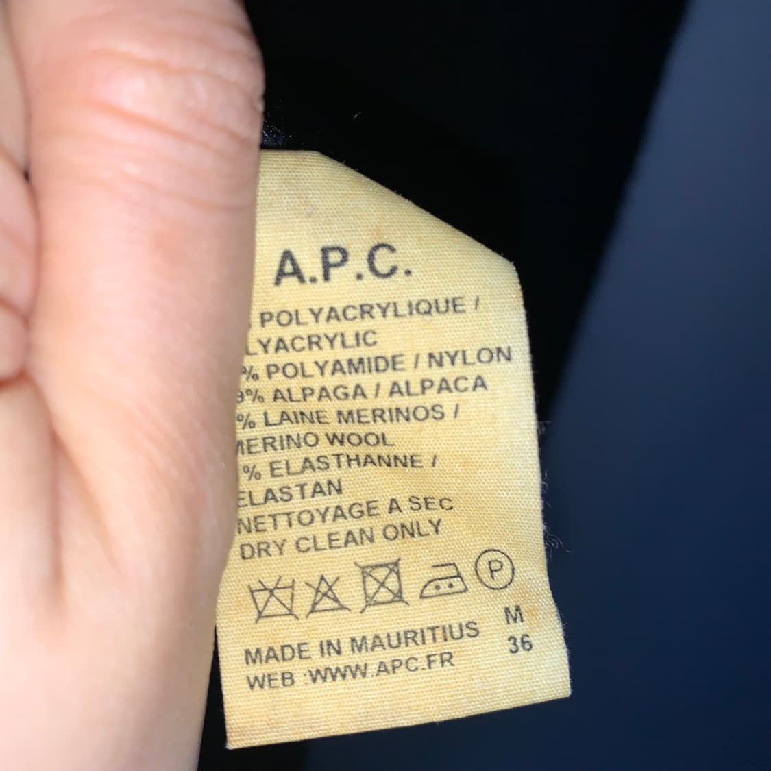 아페쎄 A.P.C 빈티지 모헤어 롱 니트 원피스 오프숄더 원숄더 블랙 상품이미지8