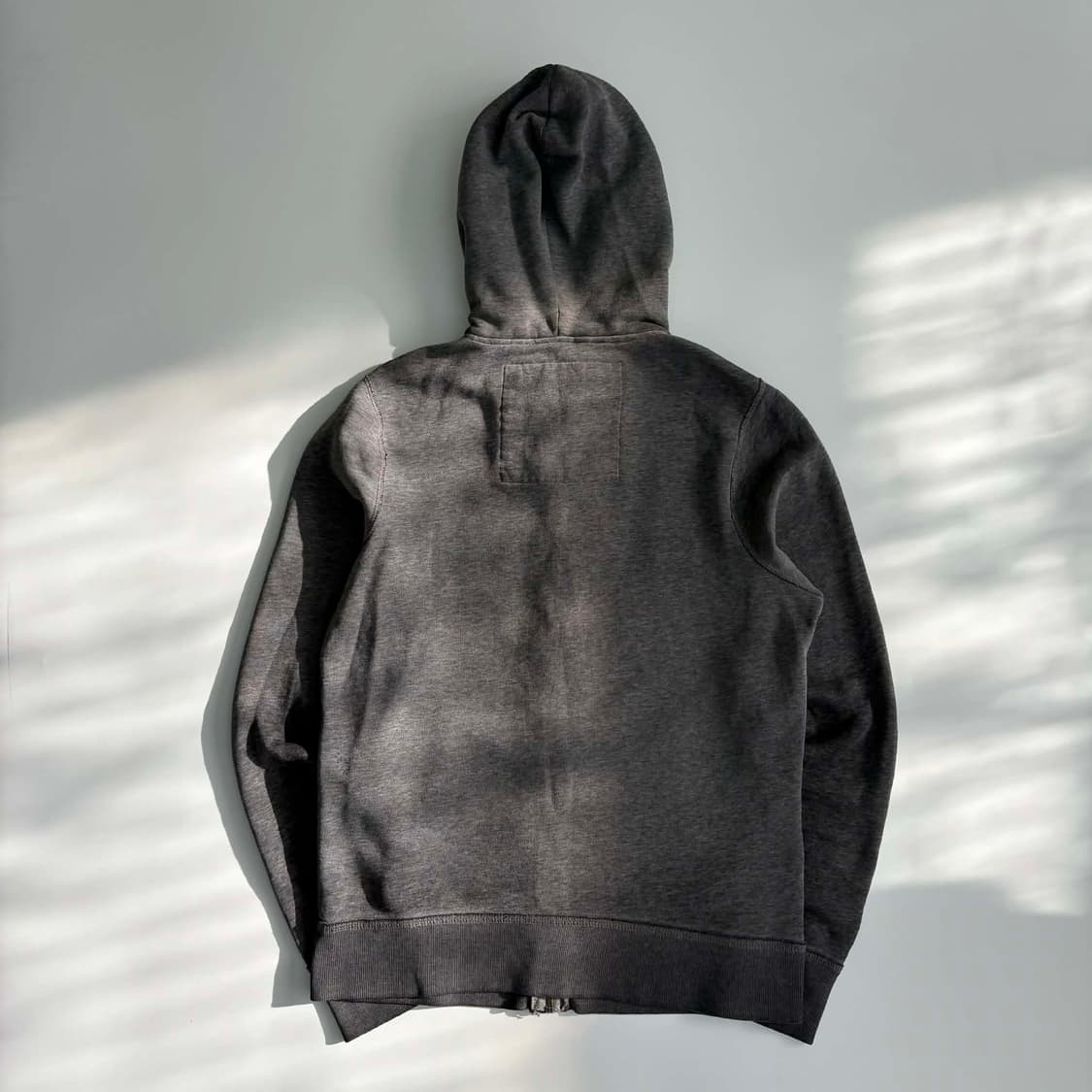 홀리스터 y2k 그레이 핑크 스웻 후드집업 희귀져지(M) 상품이미지3