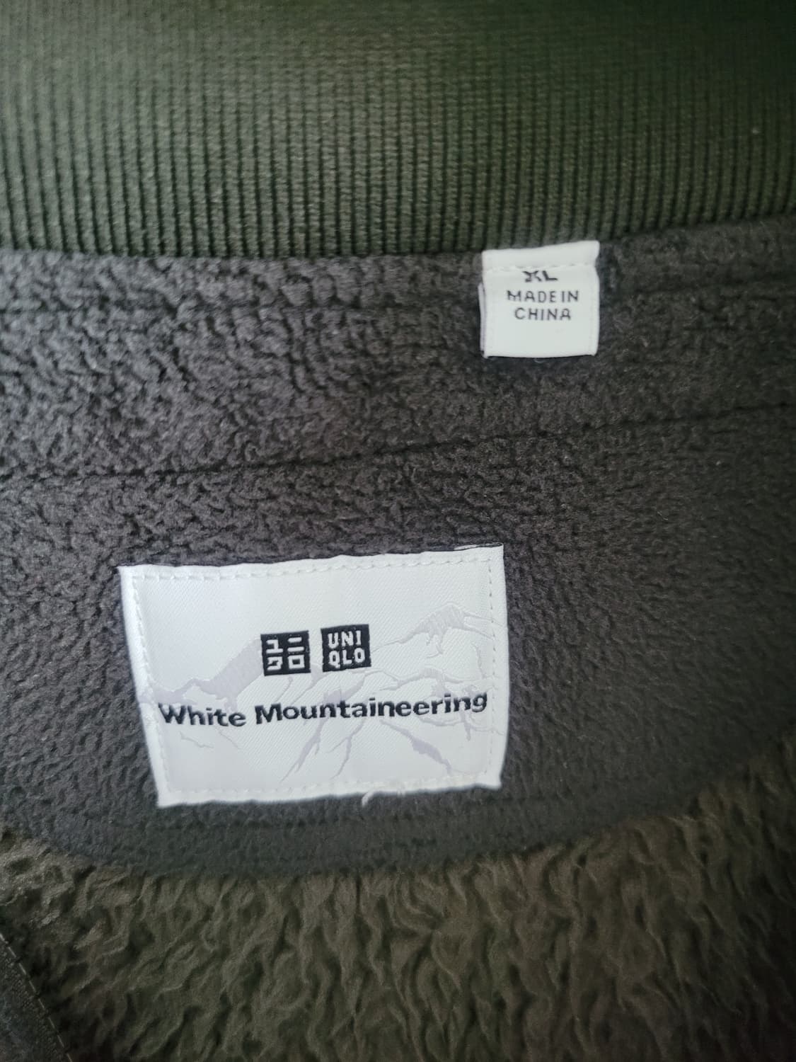 XL 유니클로 화이트마운티어링 후리스 자켓  상품이미지4