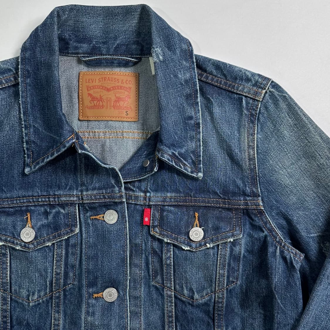 리바이스 데미지 데님 자켓 상품이미지3