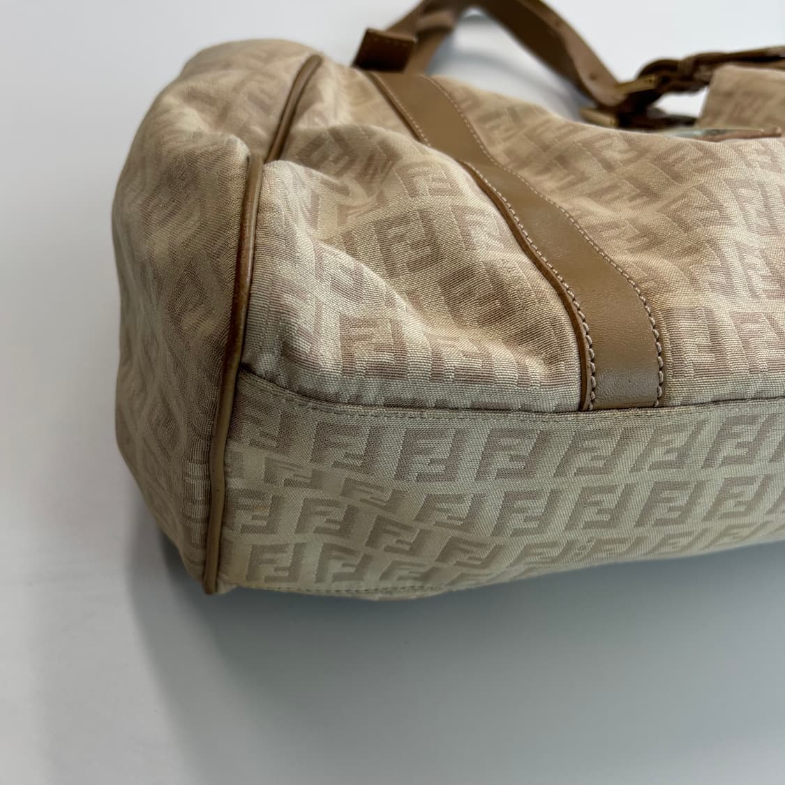 펜디 FF쥬카 토트백 상품이미지3