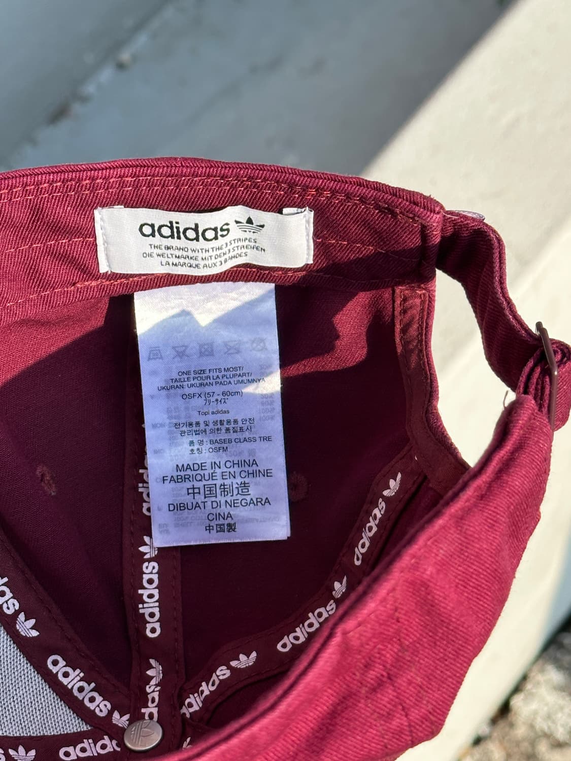 [F] 아디다스 로고 버건디 볼캡 모자 상품이미지6