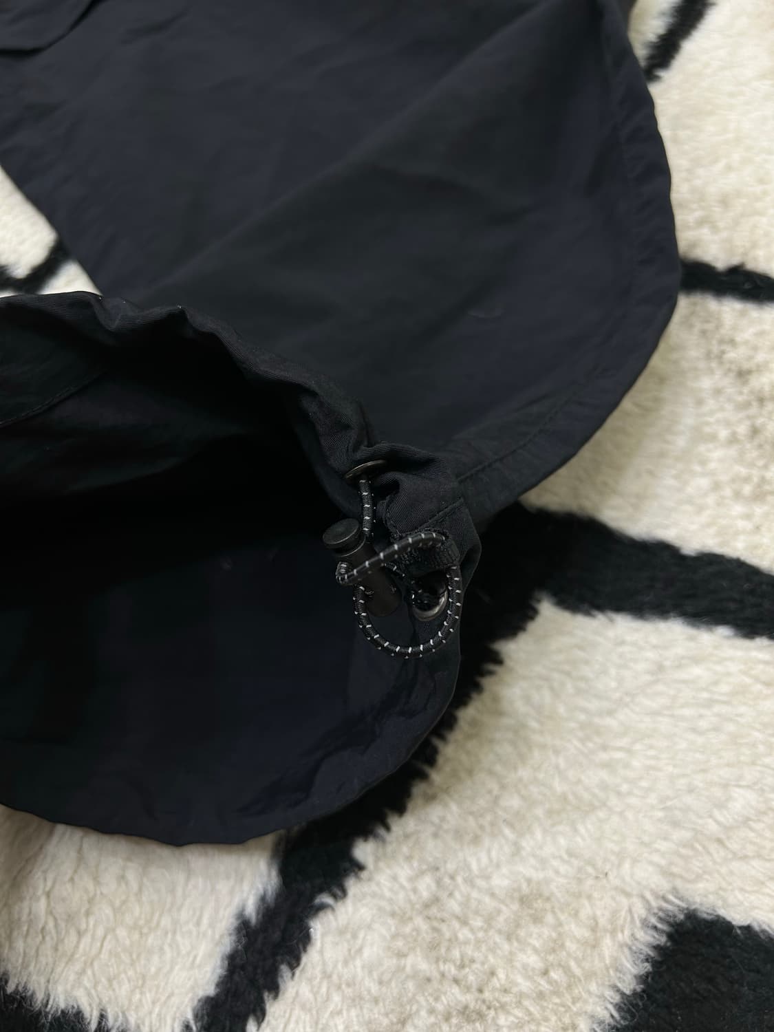 [M]트래블 오픈 니 나일론 와이드 팬츠/블랙 상품이미지5