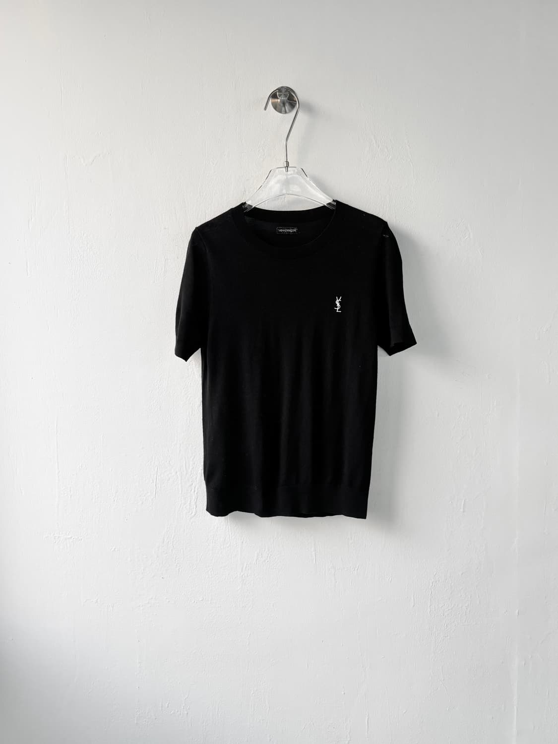 입생로랑 스몰로고 티셔츠 상품이미지1