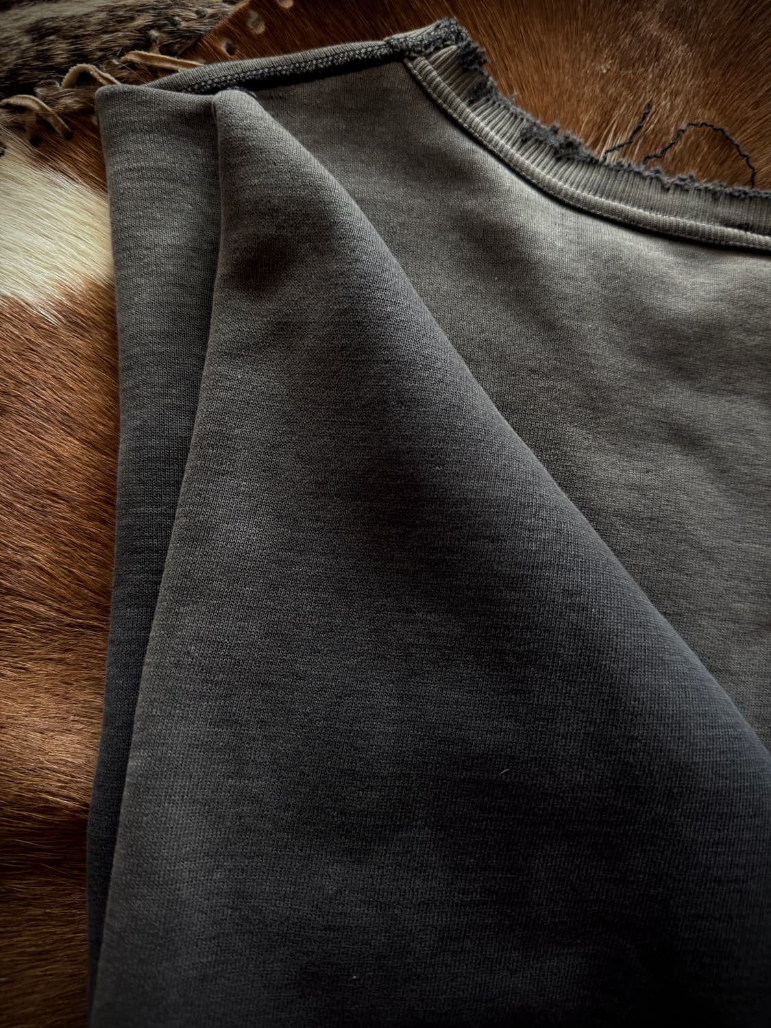 Vintage Hard Faded&destroyed Sweatshirt 상품이미지9