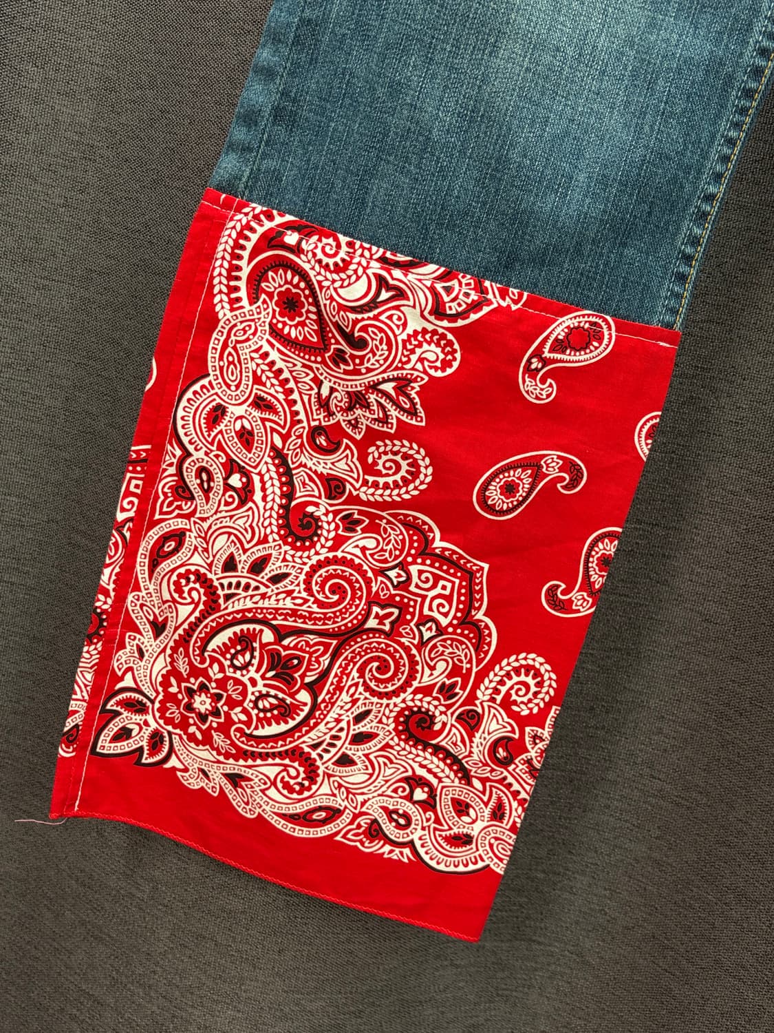 리바이스 리메이크 진 데님 팬츠 워싱 페이즐리 배색 상품이미지2