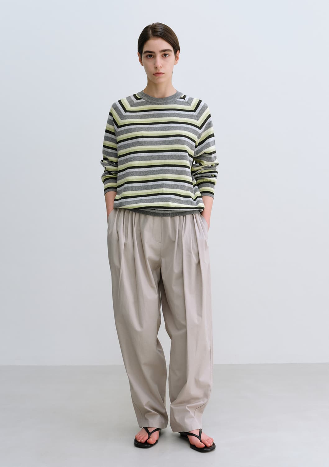 문달 스트라이프 래글런 니트 상품이미지1