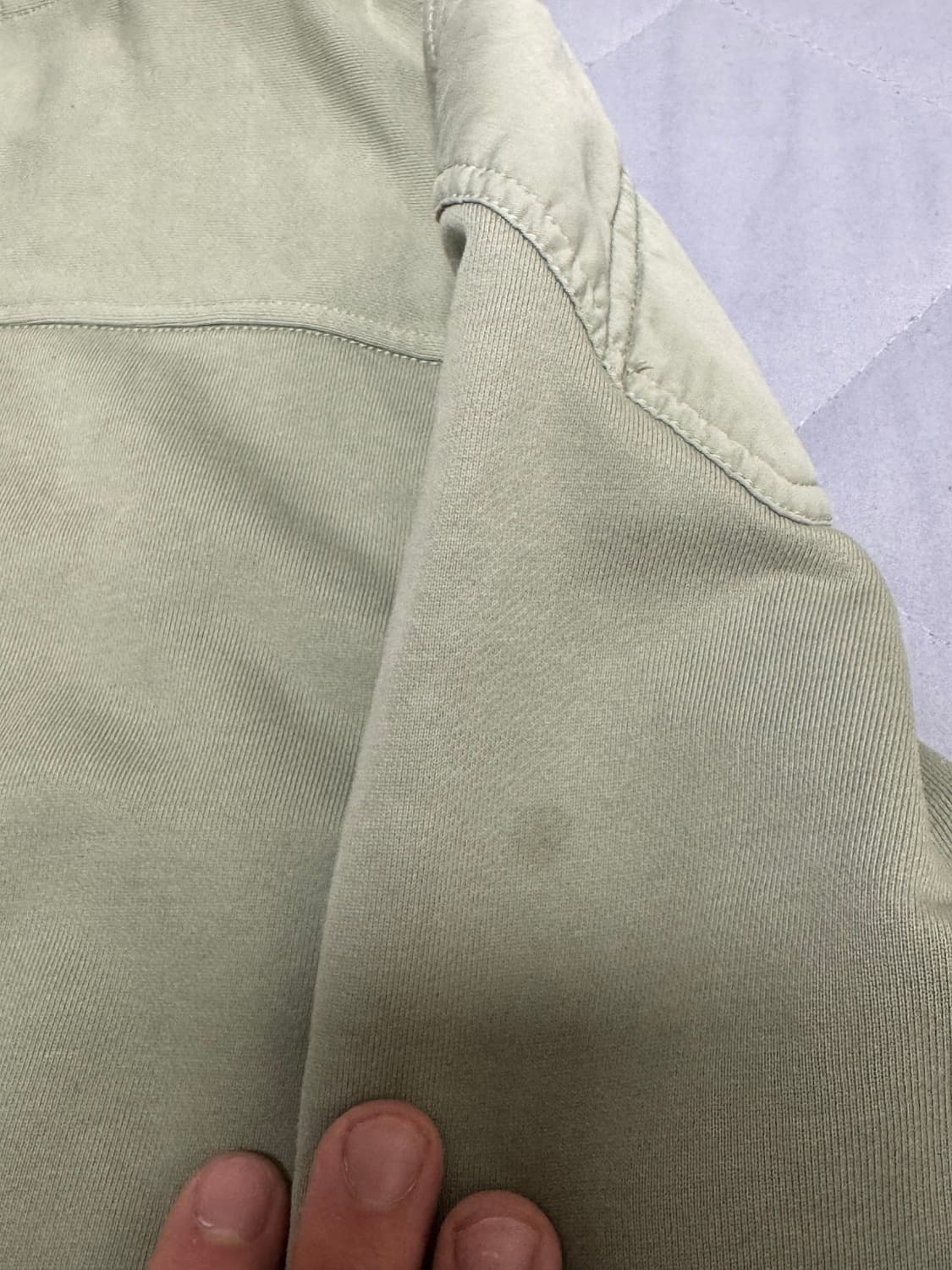 [M]스톤아일랜드 카키 크루넥 맨투맨 상품이미지9