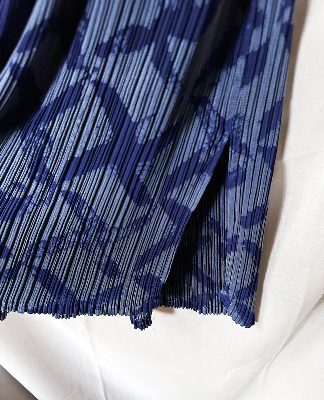 ISSEY MIYAKE FETE x sheer pleated skirt 상품이미지9
