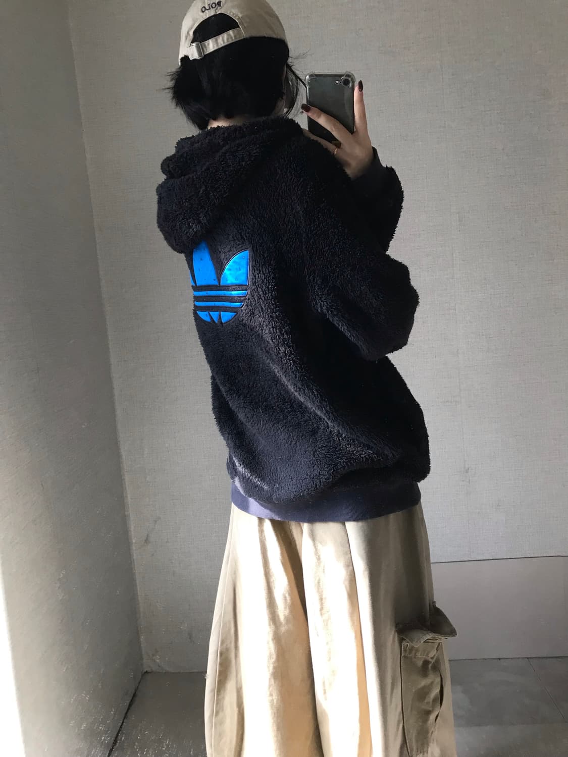 아디다스 블랙 빅로고 후리스  상품이미지5