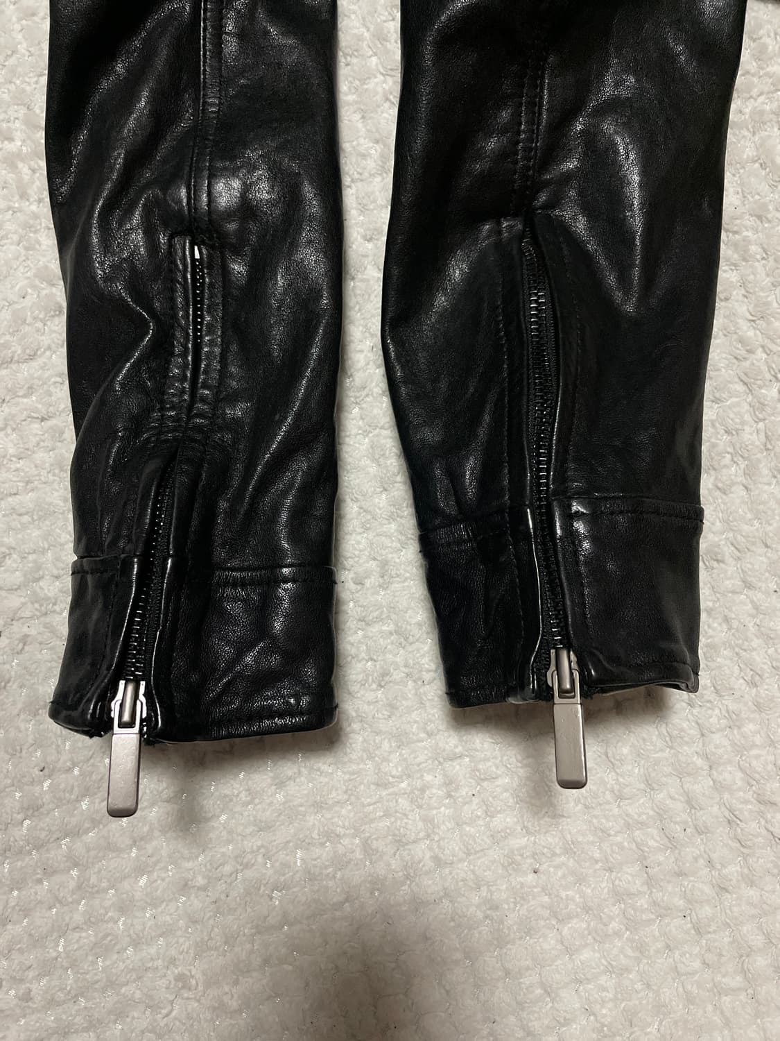 광희시장 웨스턴 무드 램스킨 양가죽 절개 레더 자켓 상품이미지6