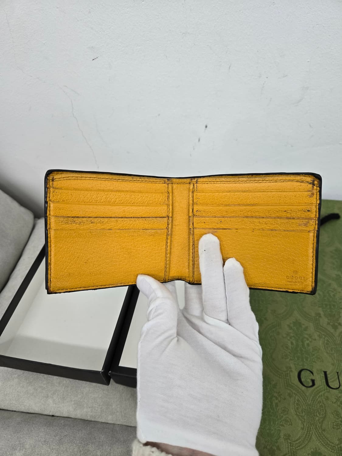 [정품 보증서] 구찌 웹삼선 장지갑 상품이미지1