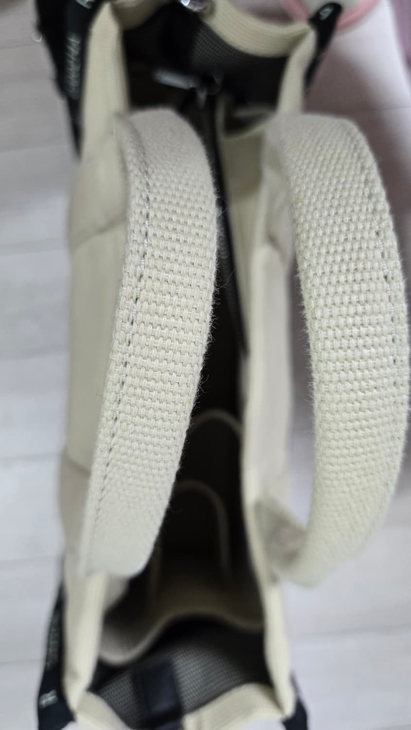 마크제이콥스 자카드 더 토트백 미듐 상품이미지5