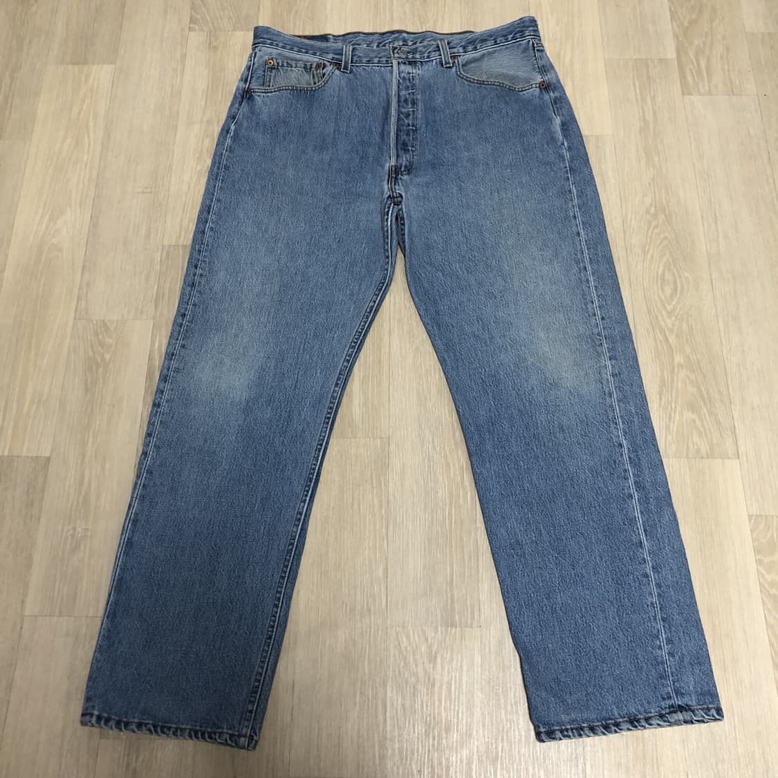 (36) 90's 리바이스 미국제 501 스트레이트진 연청 데님 상품이미지1