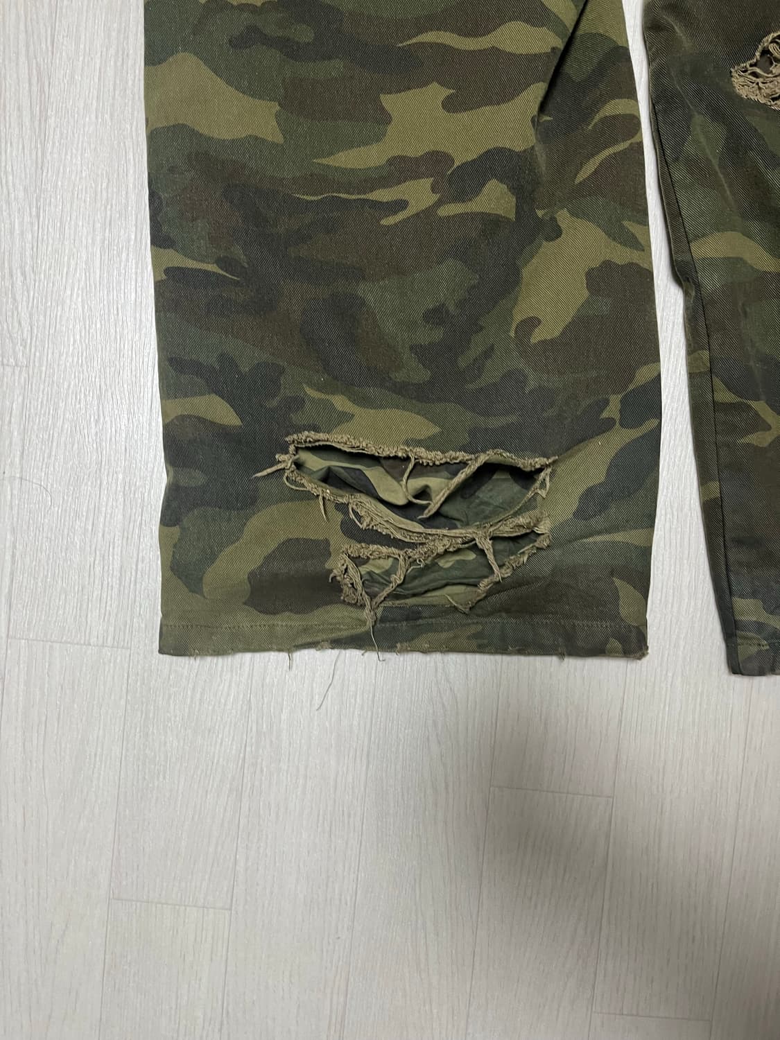 에모스탠스 디스트로이드 카모팬츠 2사이즈 상품이미지6