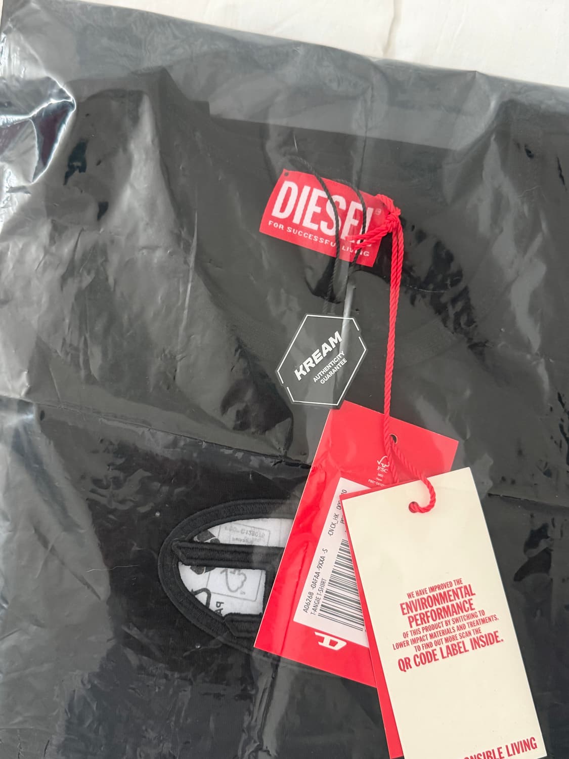 디젤 T-안지 피카부 로고 티셔츠 블랙 S (새상품) 상품이미지3