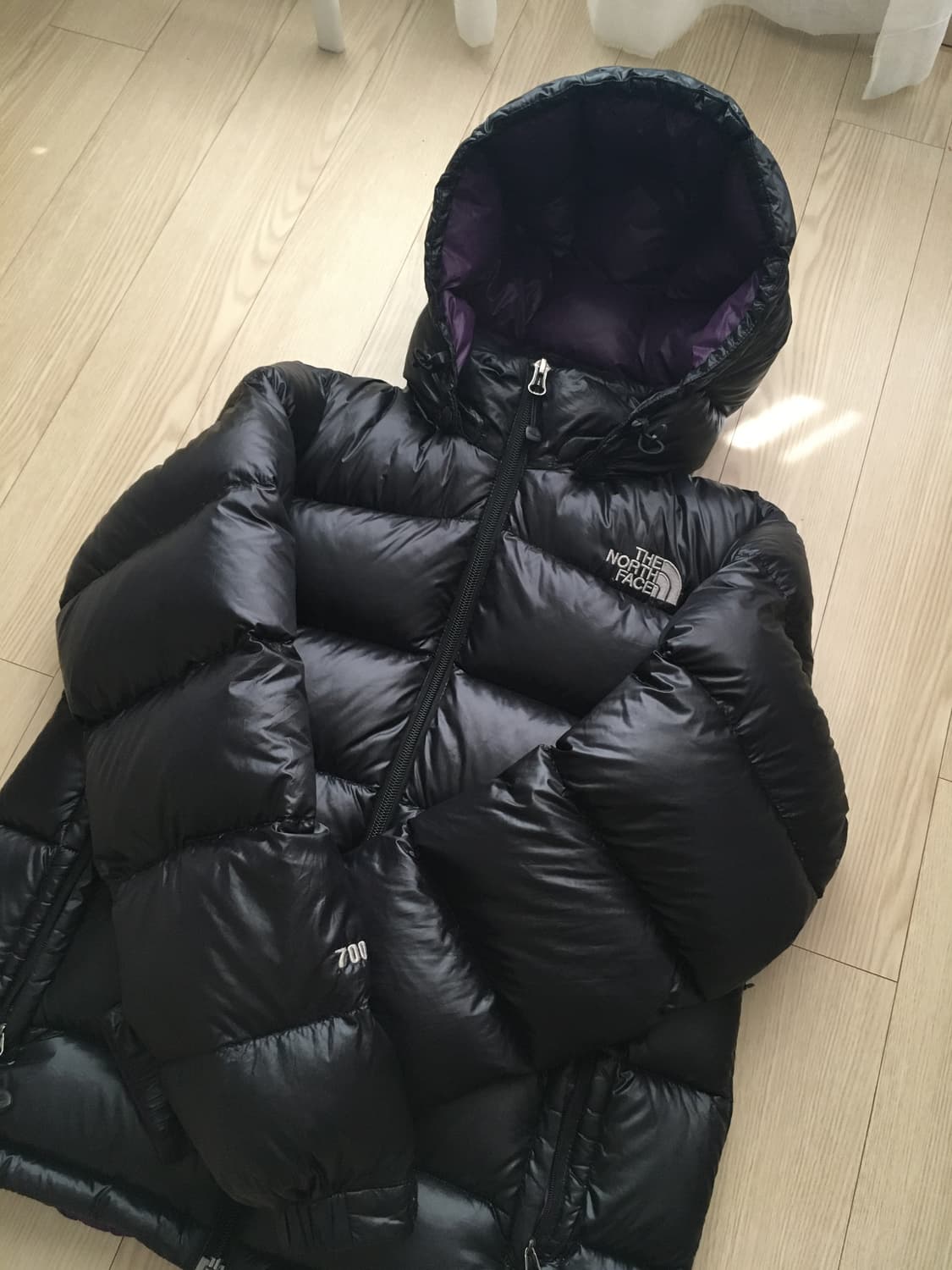 (85) 노스페이스 700 메트로 퍼텍스 퀸텀 유광 블랙 보라 패딩 상품이미지1