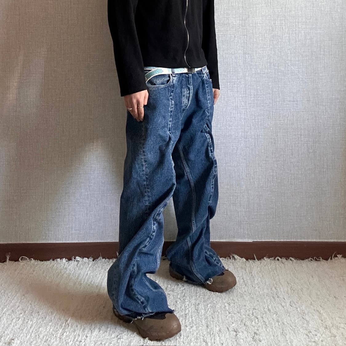 Y/Project 22fw 와이어 오가닉 데님 와이드 팬츠 상품이미지1