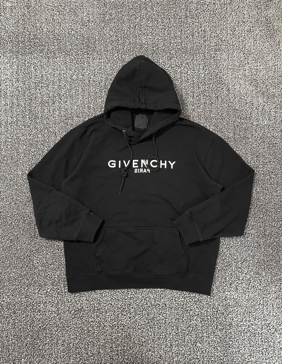 빈티지9. Givenchy 지방시 로고 크랙 후드티셔츠 후드 후디 블랙 상품이미지1