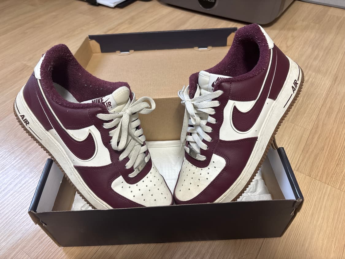 나이키 로우 나이트마룬 265 팝니다. 상품이미지1