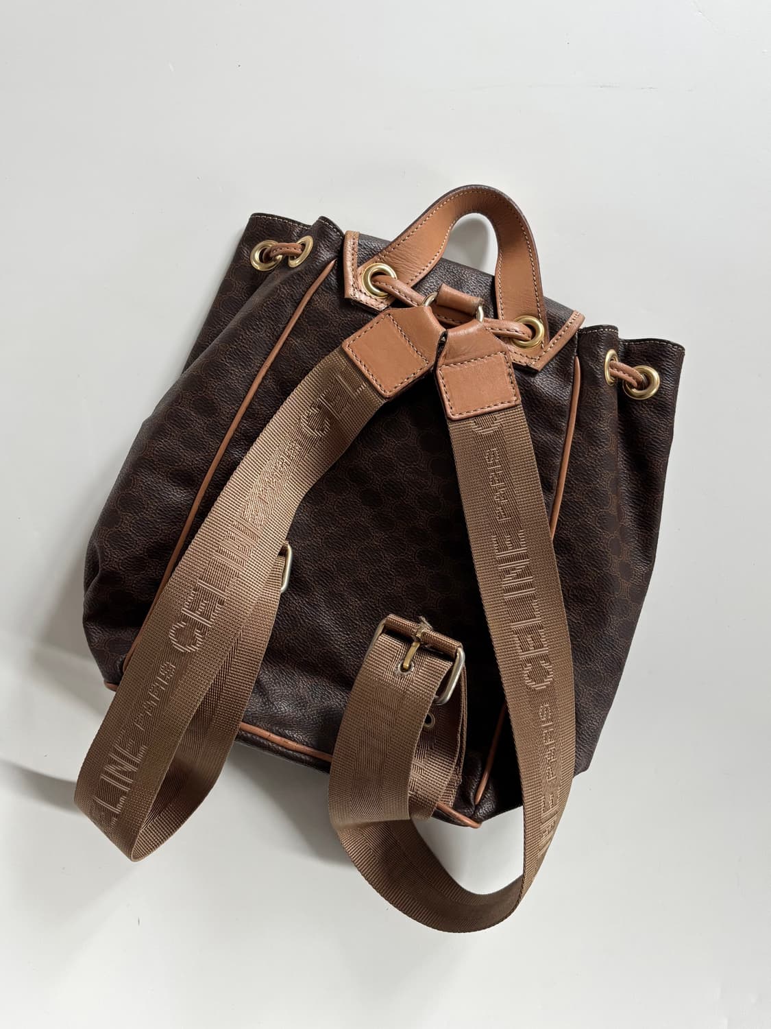 CELINE 셀린느 마카담 PVC 백팩 상품이미지4