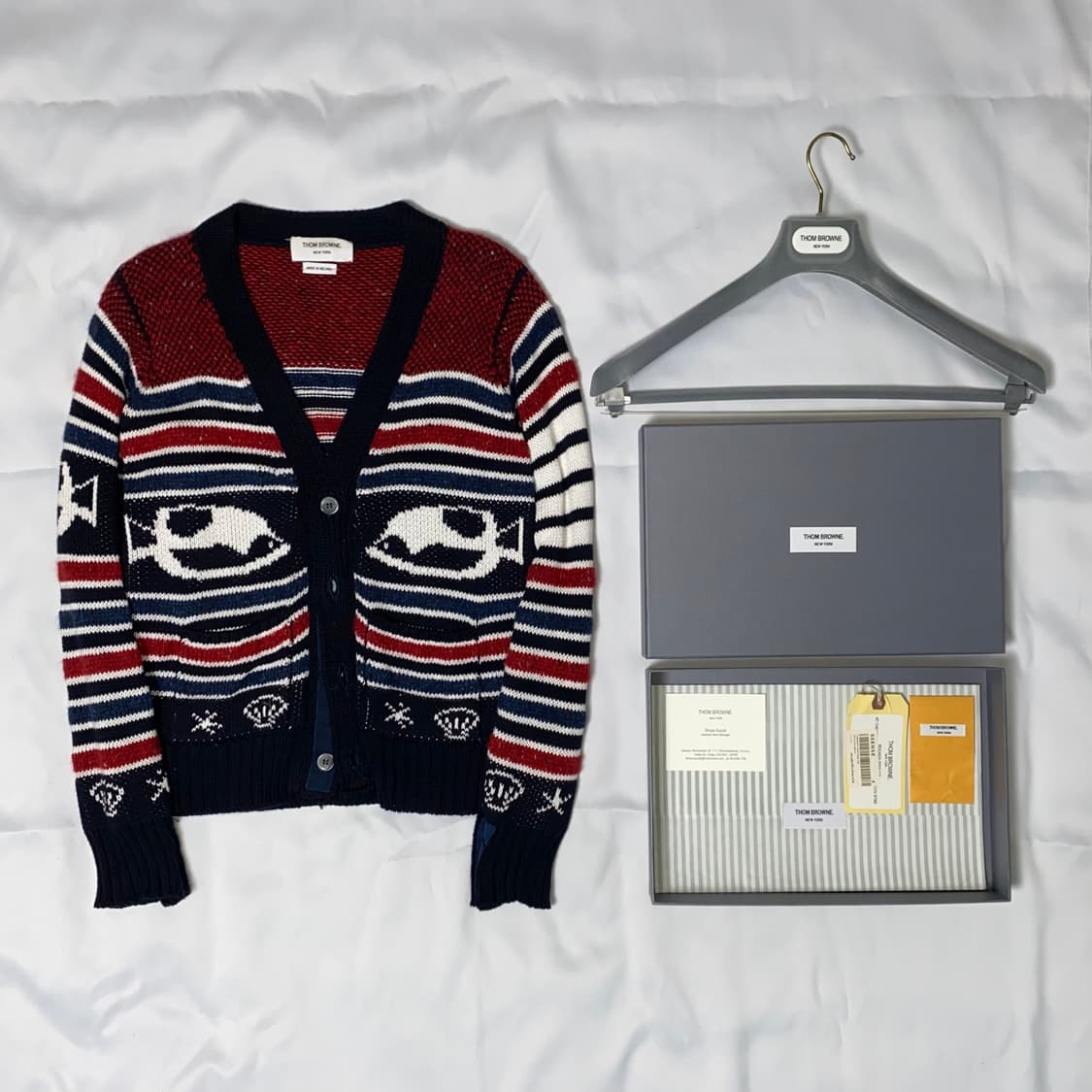톰브라운 사선 스트라이프 모헤어 피쉬 가디건 상품이미지3