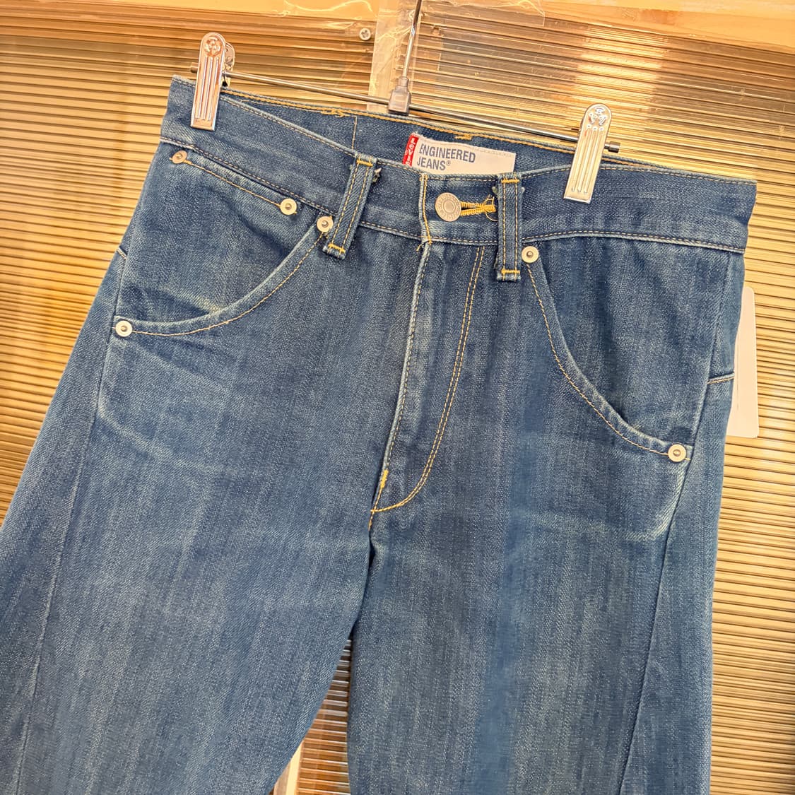 리바이스 엔지니어드진 7부 27인치 상품이미지3