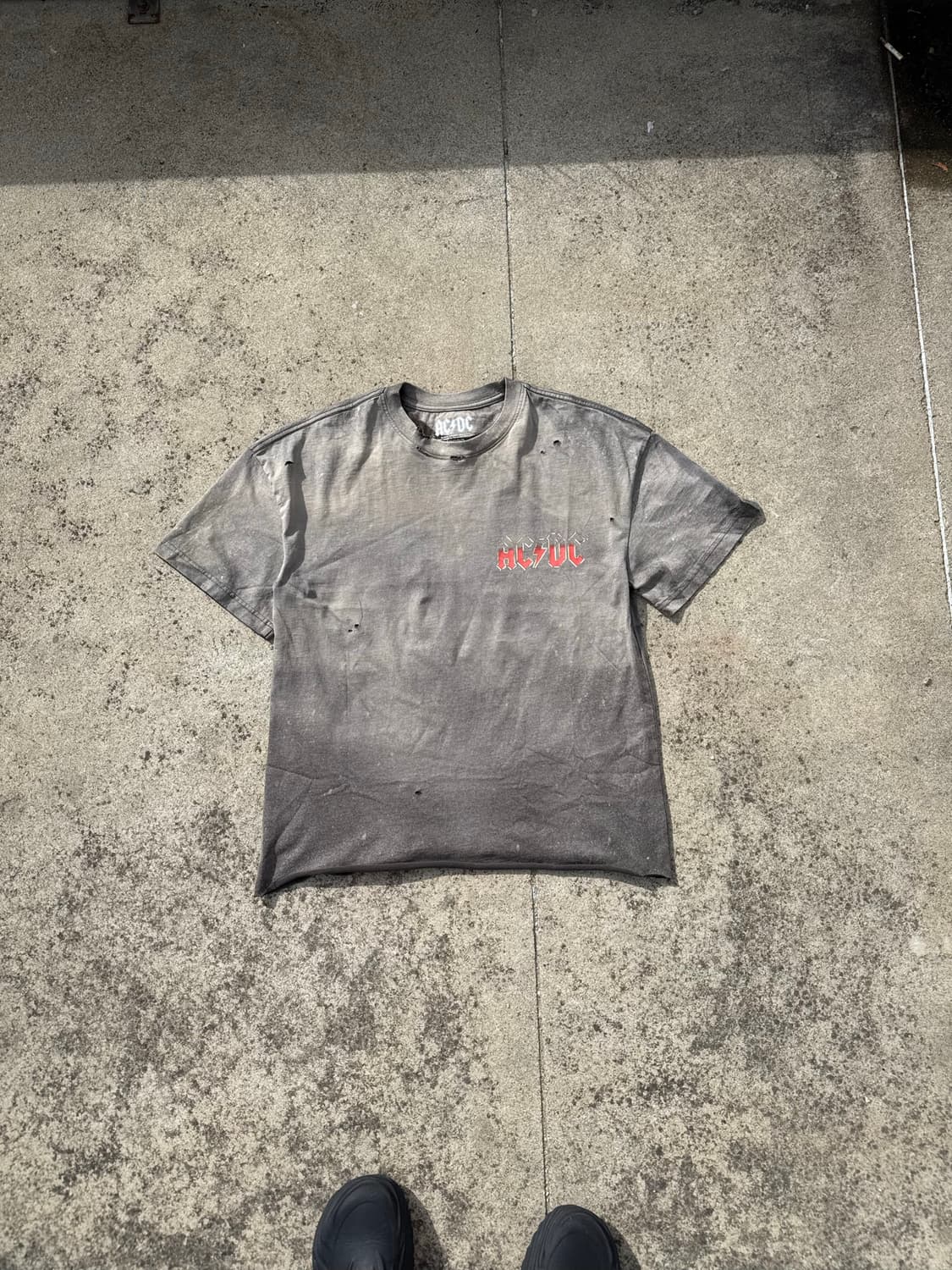 Distressed fading AC/DC band tees 상품이미지2